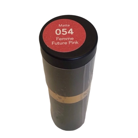 Revlon Super Lustrous Lipstick, Matte Femme Future Pink #054 - Picture 2 of 3